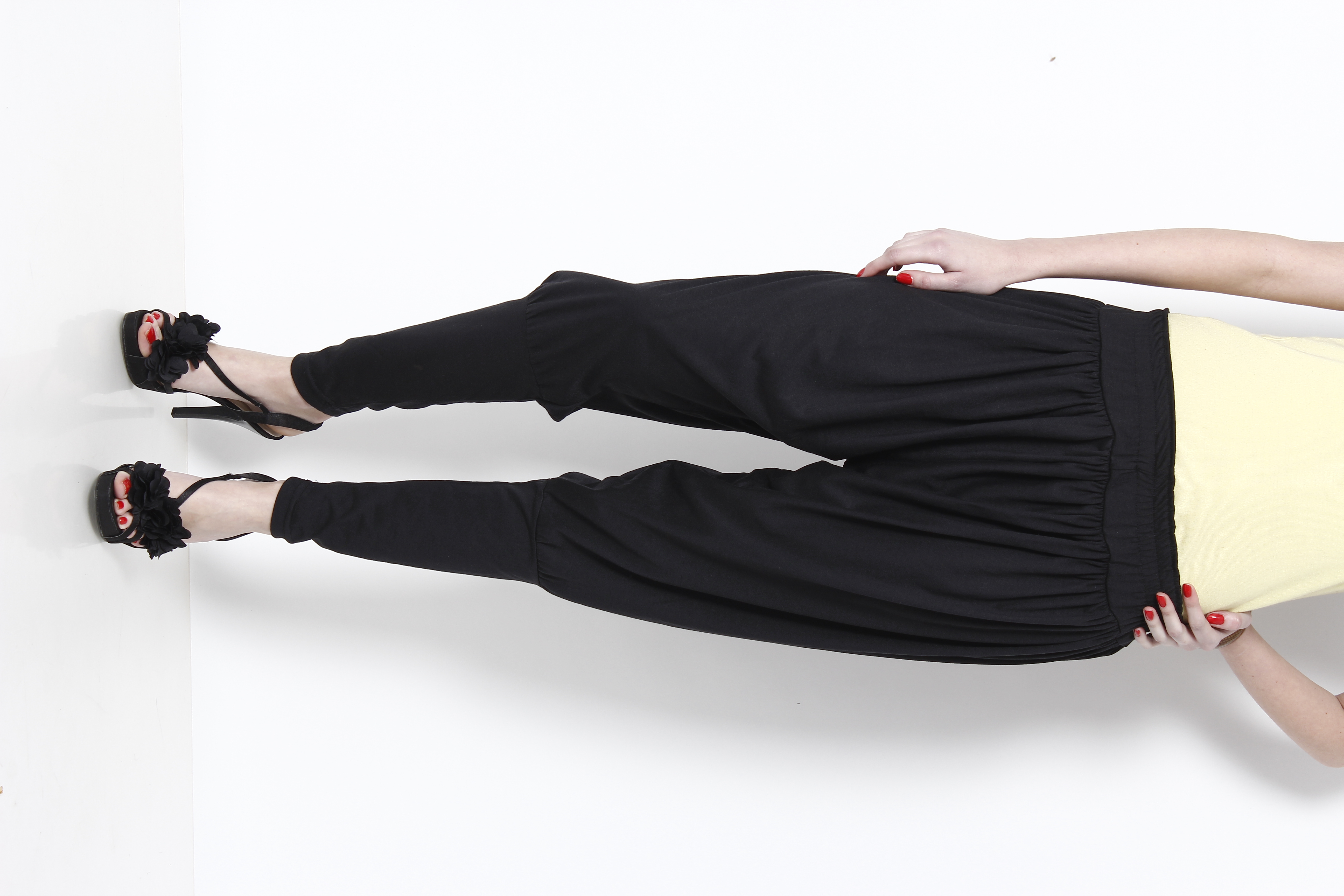 A n' e Black Viscose Jodhpur (Baloon) Pant